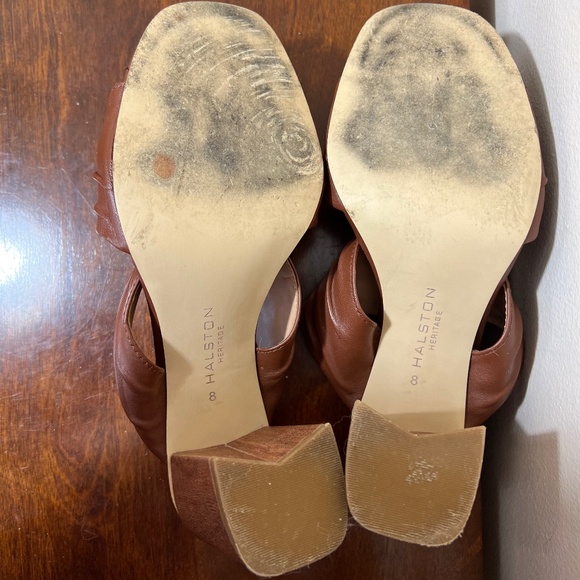 Halston Heritage Kiera brown leather pleated sandals size 8 - Picture 14 of 15